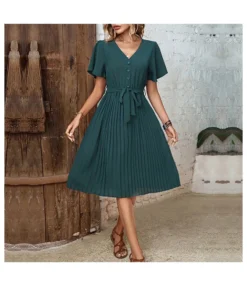 Commuting Short-Sleeved Solid Color Pleated V-Neck Dress Wholesale Dresses N461623030900084