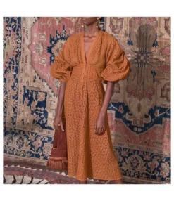 Retro Big Puff Sleeves V-Neck Hollow Embroidery Mid-Length Pleated Dress Elegant Wholesale Shirt Dresses SD531289